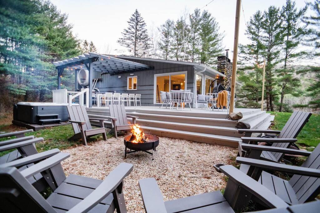 Prattvilla -Catskill -Mountain Escape 5 Bedroom ,3 Bath With Hot Tub Prattsville Esterno foto
